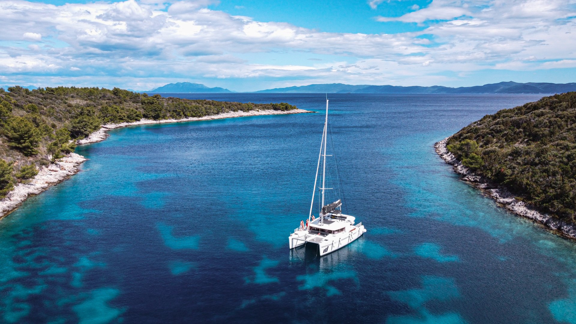 TENGERI VITORLÁSTANFOLYAM AZ ADRIÁN