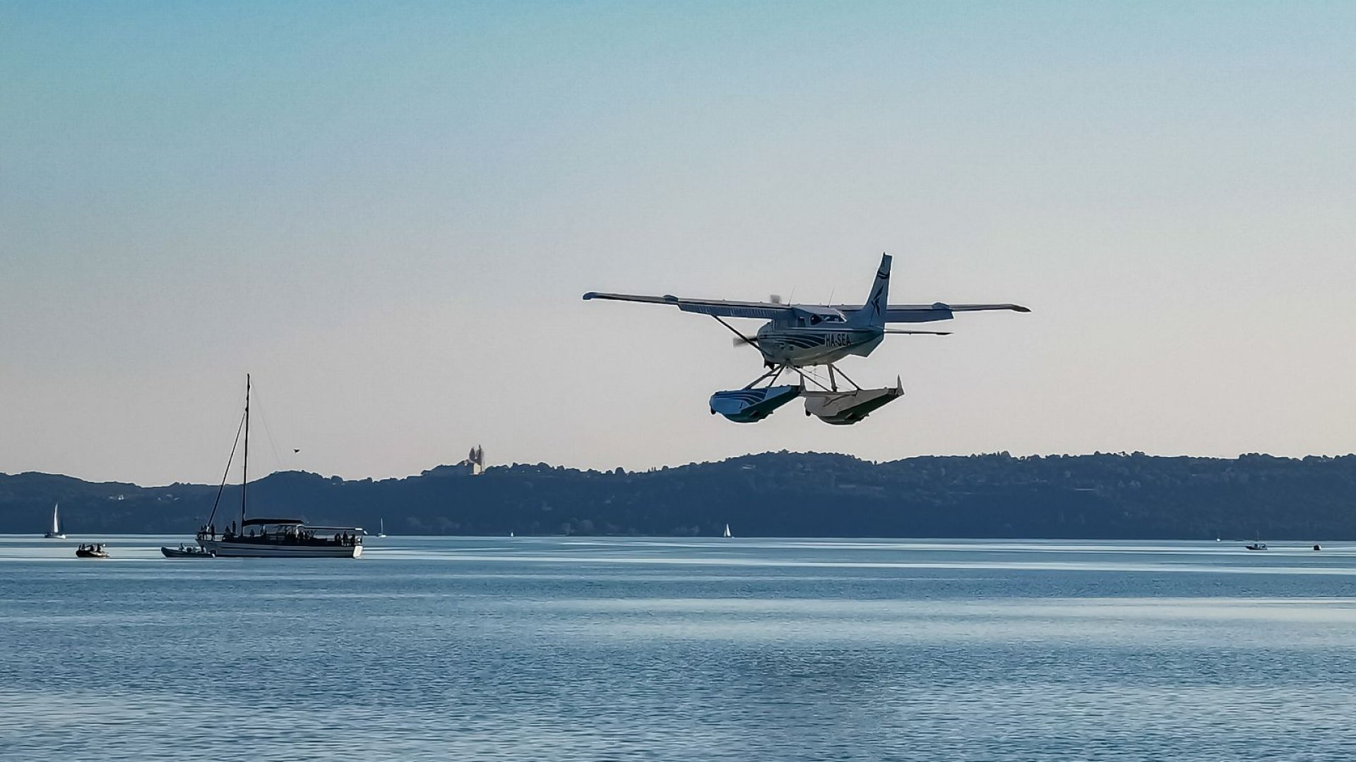Hidroplána Balatonnál Balatoni hidroplánozás