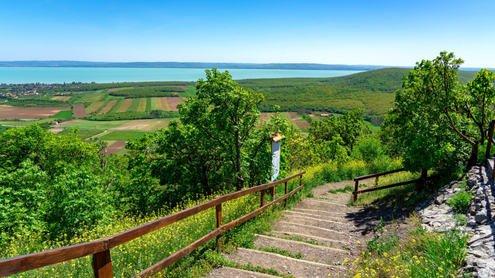 Berek Világa Látogatóközpont a Balatonnál Berek Világa Látogatóközpont