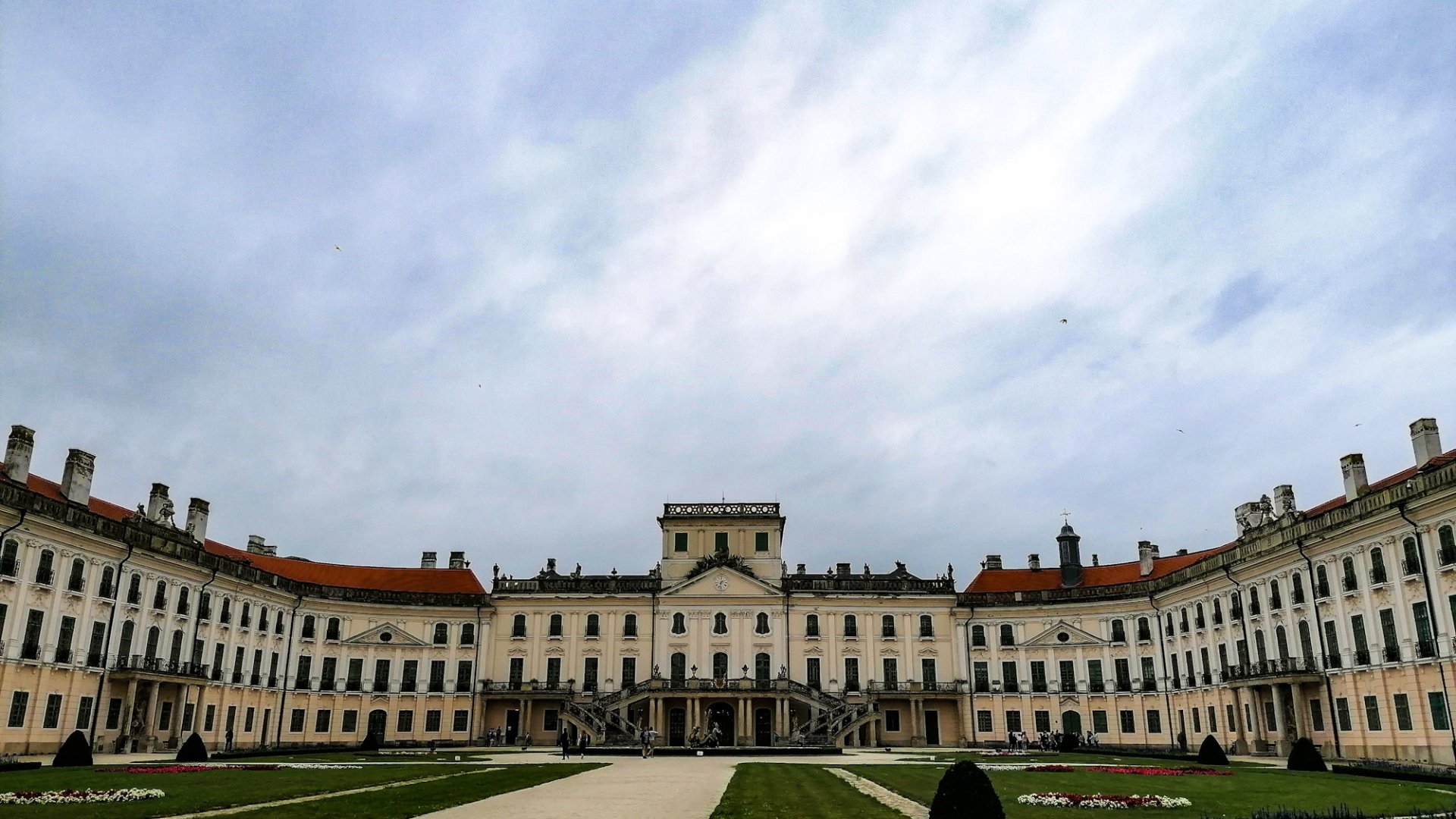 Meseszép kastélyok a 21. században, mire lehetne használni őket napjainkban?