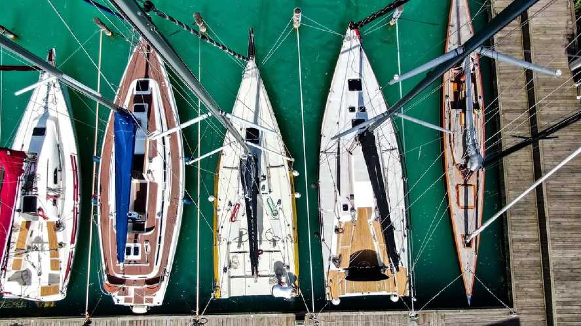 Interjú a Nautc Boat vezetőjével Nautic Boat vitorlások bemutatása