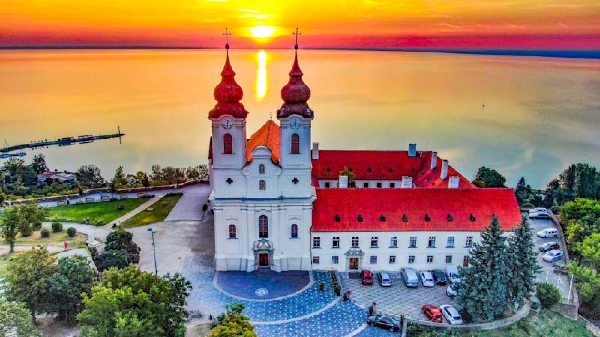 10 legjobb tihanyi látnivaló, avagy 10 dolog, amit nem szabad kihagynod, ha Tihanyba mész 