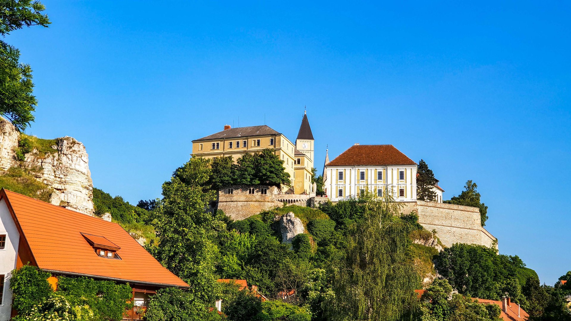 Ragyogók néven szervezik meg a 2023-as Európa Kulturális Fővárosa program önkéntescsapatát