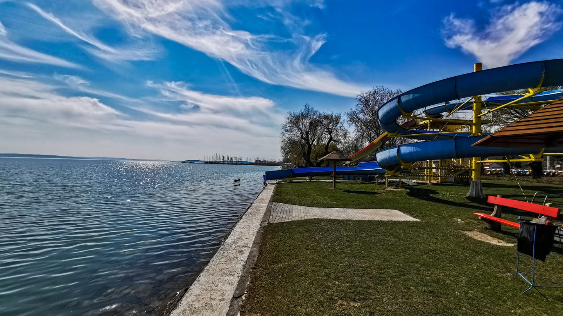 A koronavírus miatt strandjárőrök lesznek a Balatonnál idén nyáron Balaton 2020: egyenruhás strandjárőrök lesznek a Balatonnál