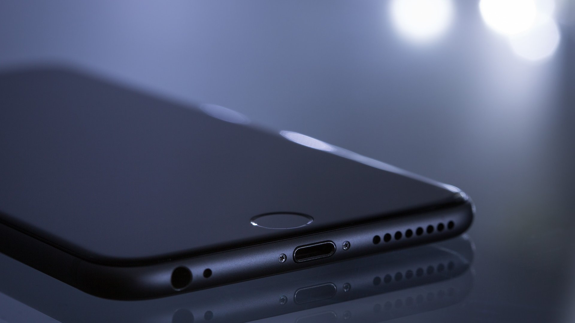 Az Apple olcsó iPhone-t dob piacra Olcsó iPhone 2020