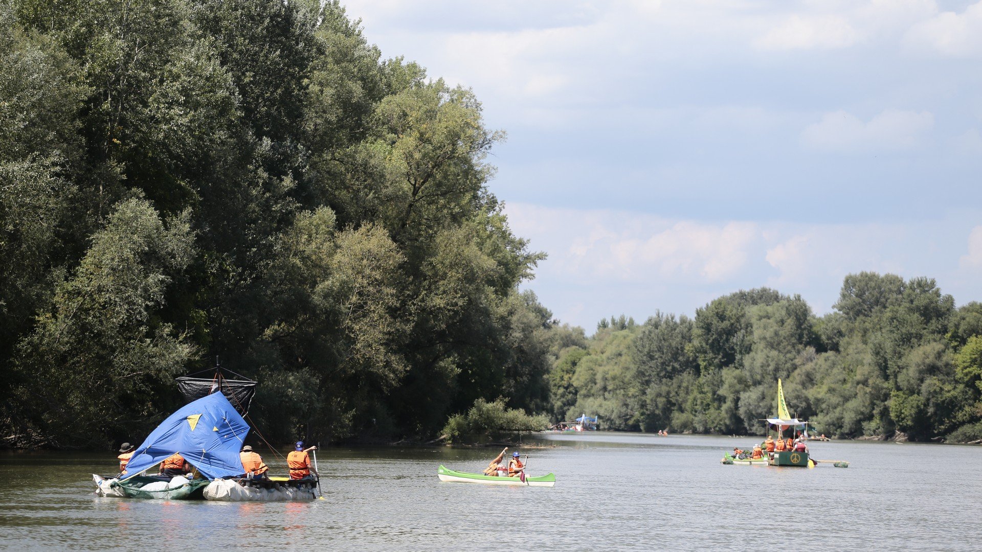 Június 14-től a Tisza-tavat tisztítják a Pet Kalózok Június 14-től a Tisza-tavat tisztítják a Pet Kalózok