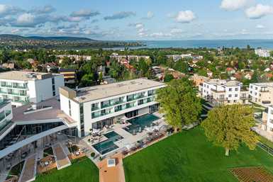 Balatonfüred büszkesége a Hotel Vinifera a Word Luxury Hotel Awards díjazottjai között