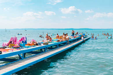 30 fokos a Balaton vize: mutatjuk az ingyenes strandokat is!