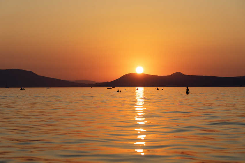 Ezek a Balaton legromantikusabb települései!