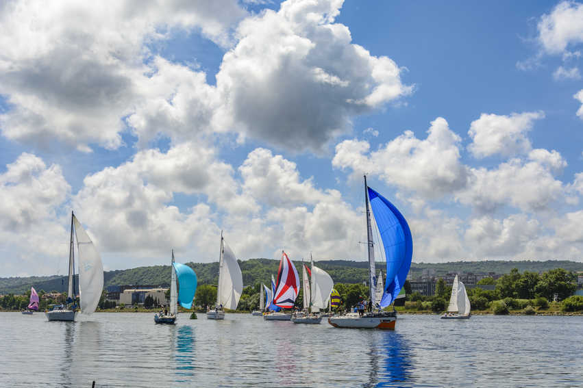 Áprilisban arattak a J/70-esek a Balatonon