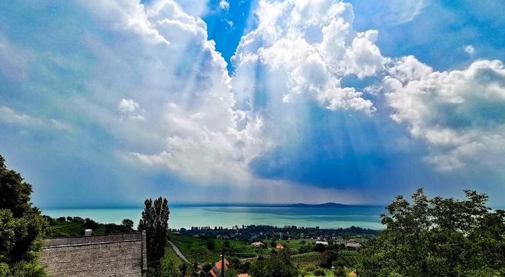 Meseszép képeken a  Balaton