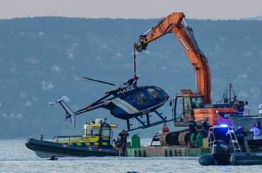 Balatonba zuhant helikopter videó