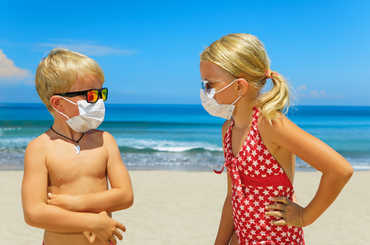 Biztonság a vízparton: Hogyan élvezd a nyarat a koronavírus idején