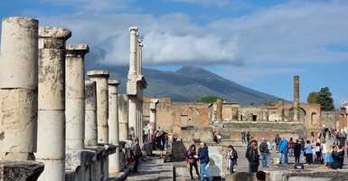 Utazás Pompeibe gyerekkel - hogyan lesz a legjobb, legélvezetesebb és legolcsóbb, mit nézz meg a környéken, hogyan utazz és hol szállj meg Pompei környékén?