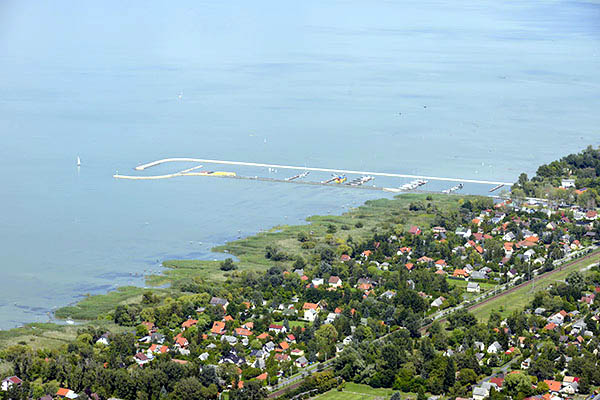 balatonfenyvesi