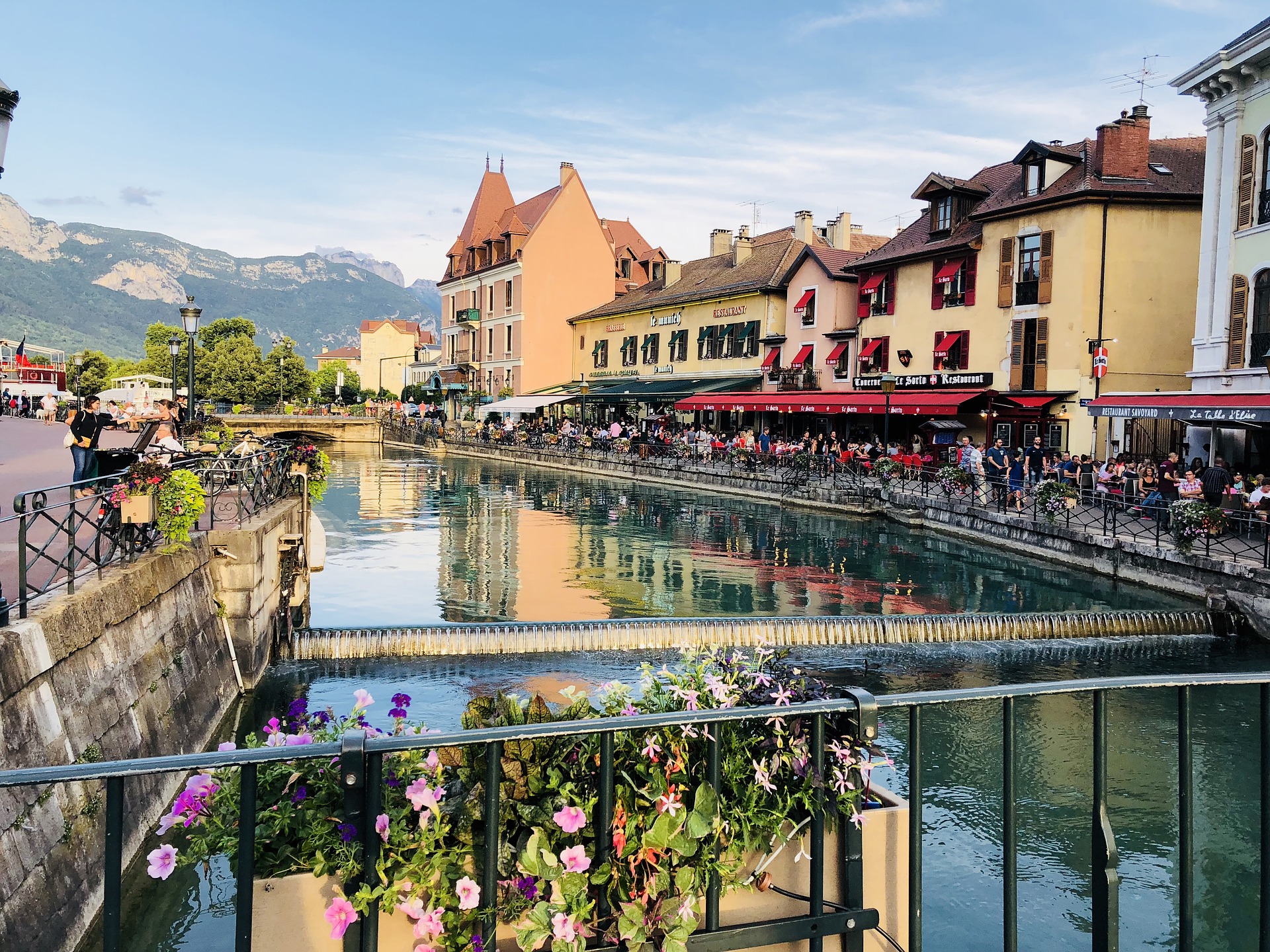 10 legszebb Európai tó: Annecy-tó, Franciaország